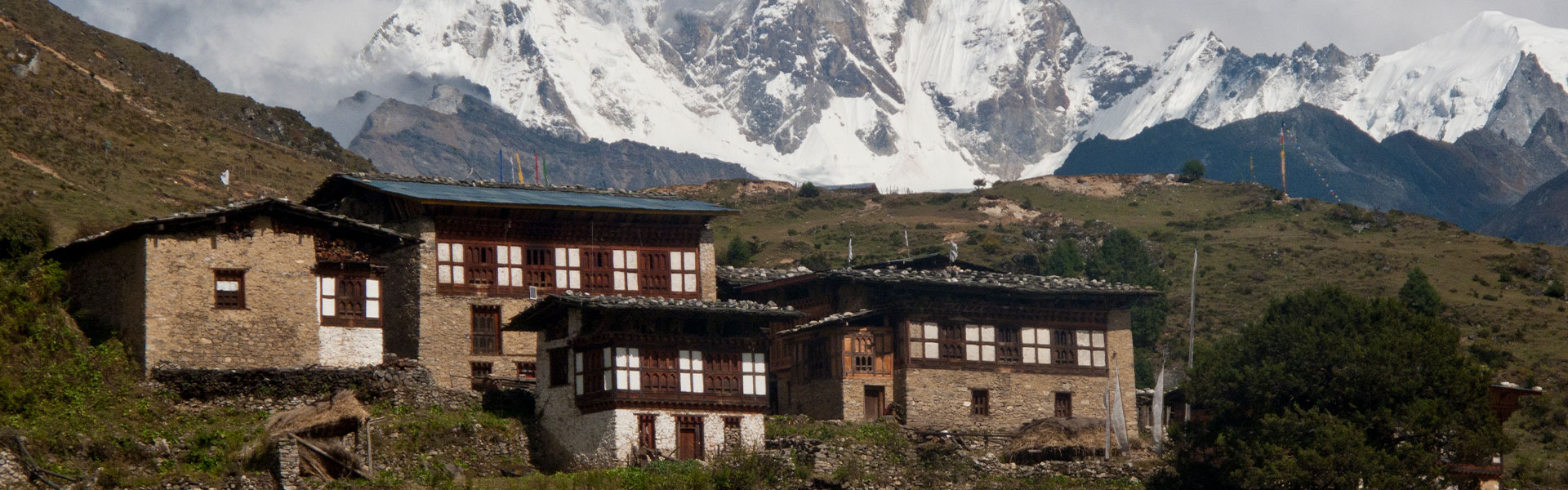 Laya Gasa Trek